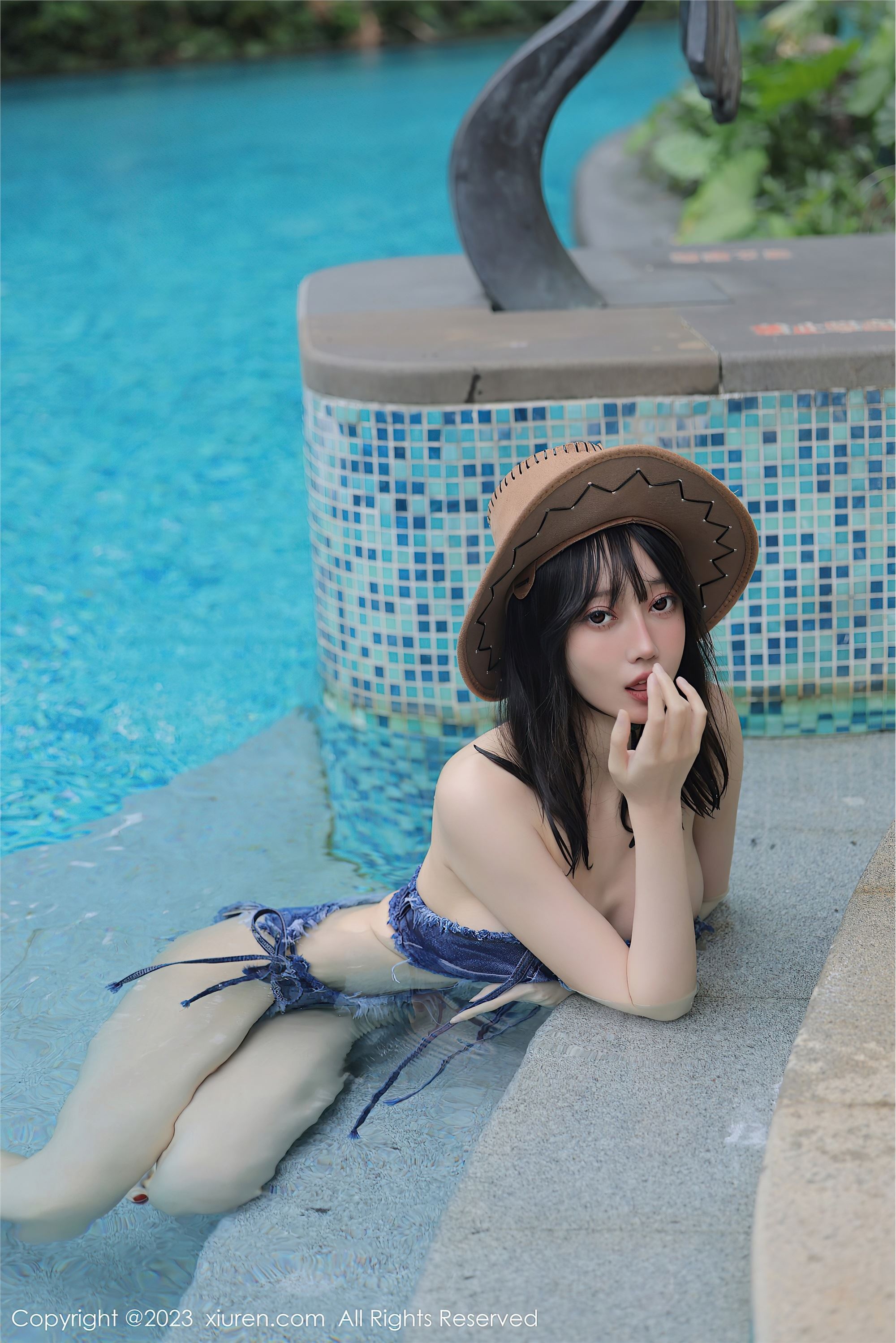 XiuRen秀人网  2023.03.31 NO.6504 玥儿玥er 万宁旅拍